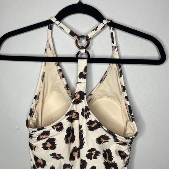 NWT Kona Sol Sz S Cream Leopard Print One Piece Cinched Medium Coverage Swimsuit - Picture 13 of 15